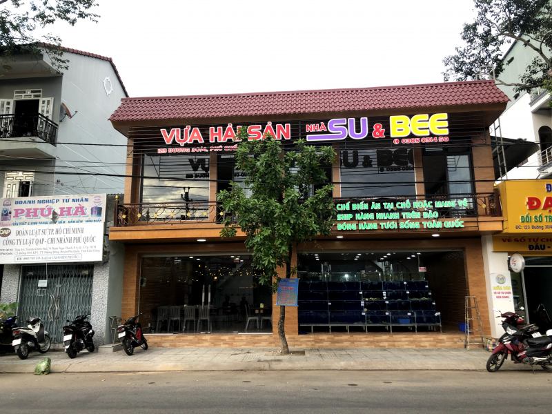 Vựa hải sản nhà Su & Bee