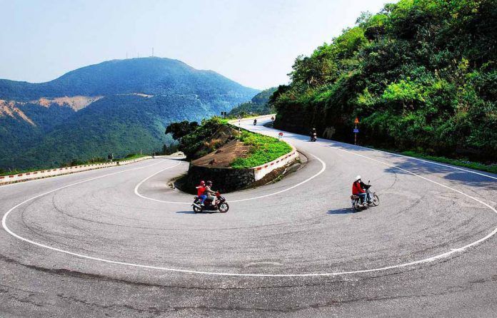 Cung đường phượt Bạch Mã tuyệt đẹp