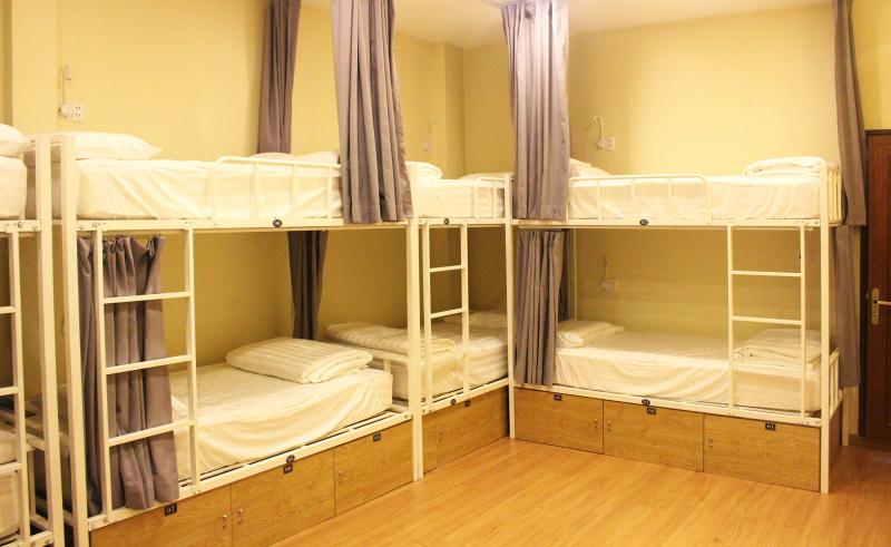VY DA Backpackers Hostel