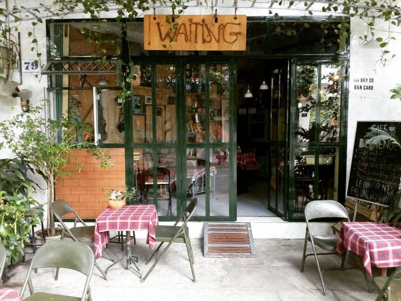Wait Vintage Cafe