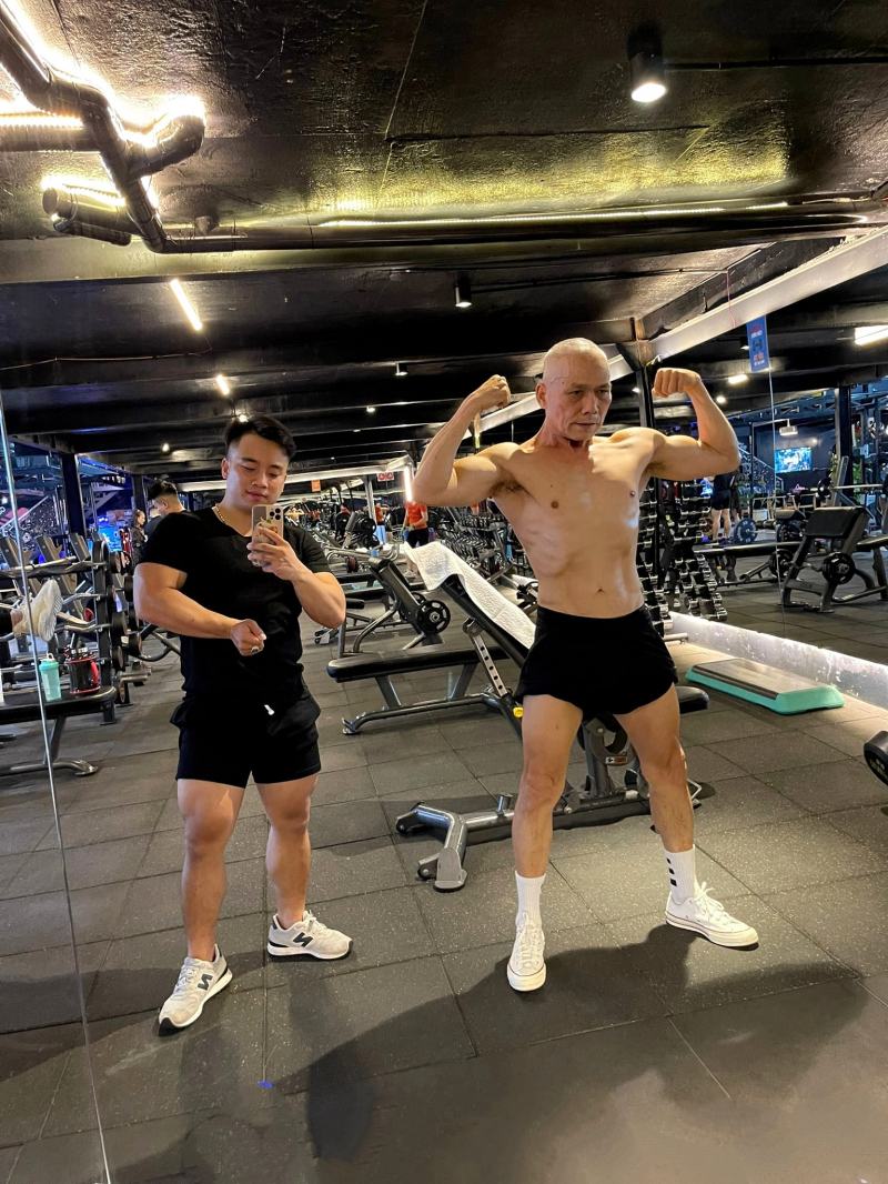 WE'RE GYM Fitness Center