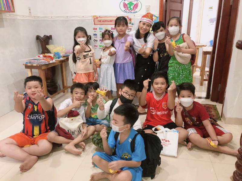 Wings English Center