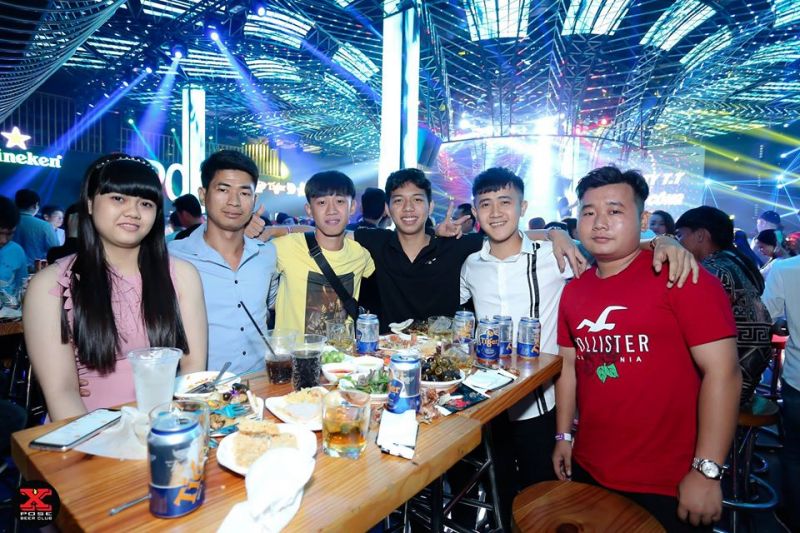 X - Pose Beer Club & Buffet