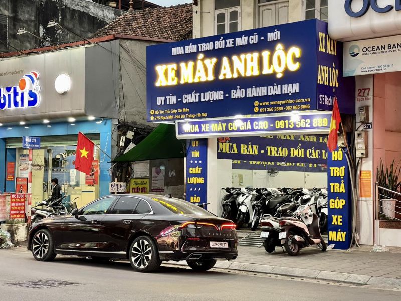 Cửa hàng xe máy Anh Lộc