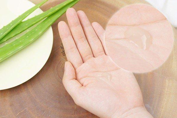 Xịt khoáng từ nha đam