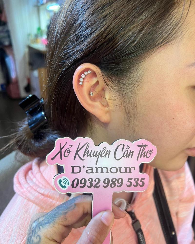 Xỏ khuyên Cần Thơ