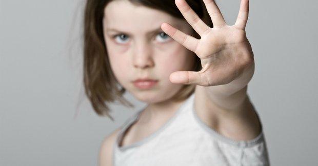 Hãy dạy trẻ để chúng biết cách khi bị tấn công