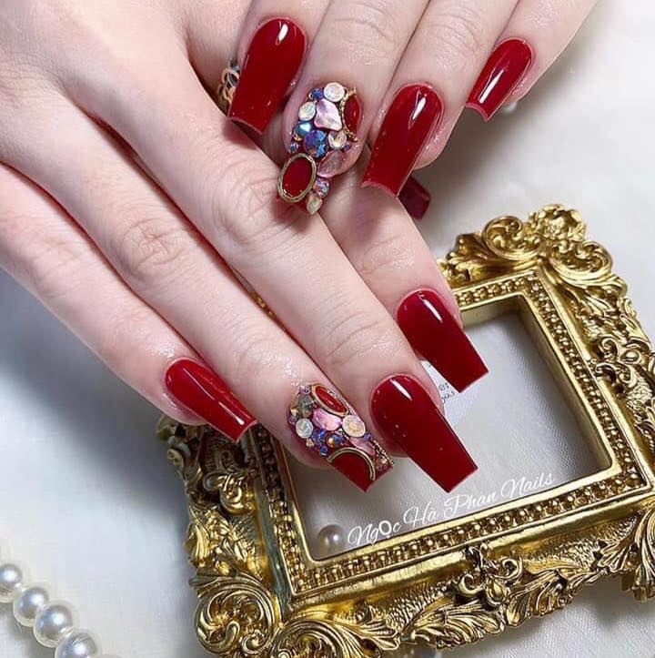 Xu Xoan Nail