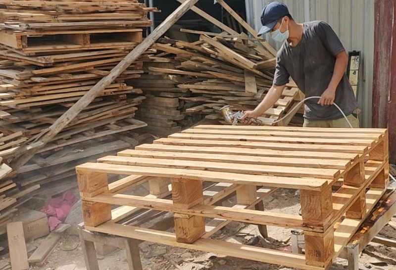 Xưởng sản xuất và kho Pallet gỗ Gạo Nam
