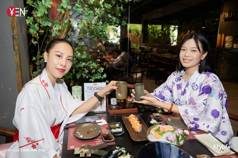 YEN Sushi & Sake Pub