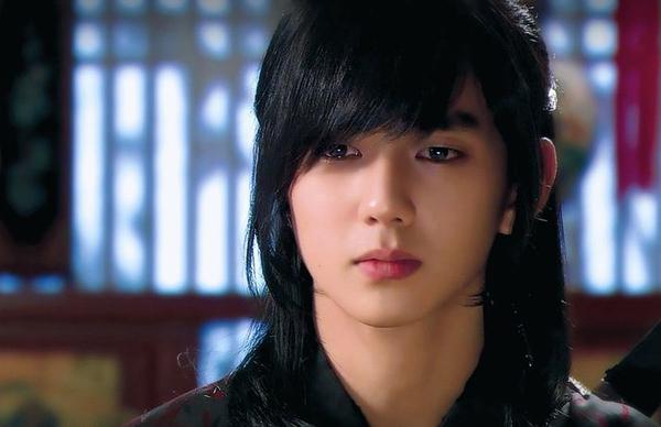 Yoo Seung Ho trong tạo hình cổ trang