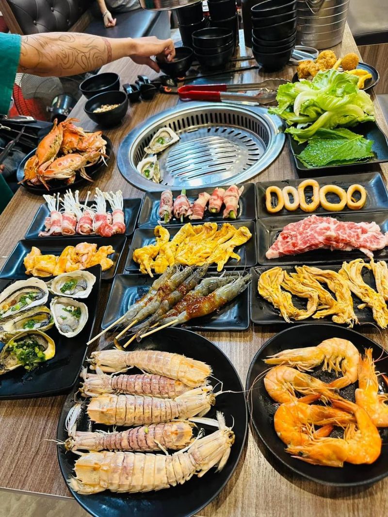 YUMMY Buffet Lẩu Nướng Hàn Quốc