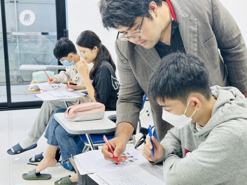 Zim.vn - ZIM Academy